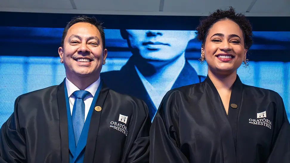 Miembros de BNI OESP en la ceremonia de la Oratoria de los Maestros: la formación que potencia liderazgos